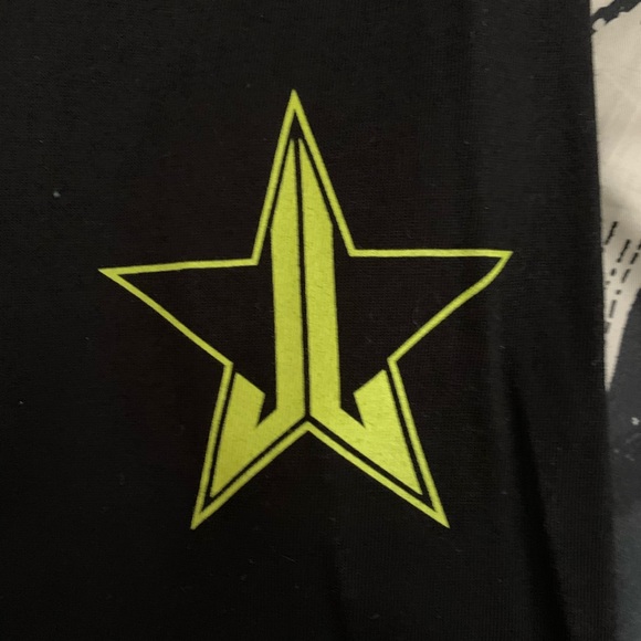 SOLD ON Ⓜ️Jeffree Star T-Shirt - Picture 3 of 4